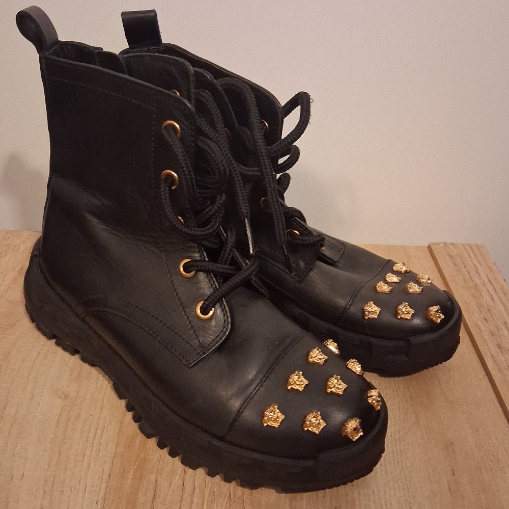 Versace Leather Platform combat boots Size 34